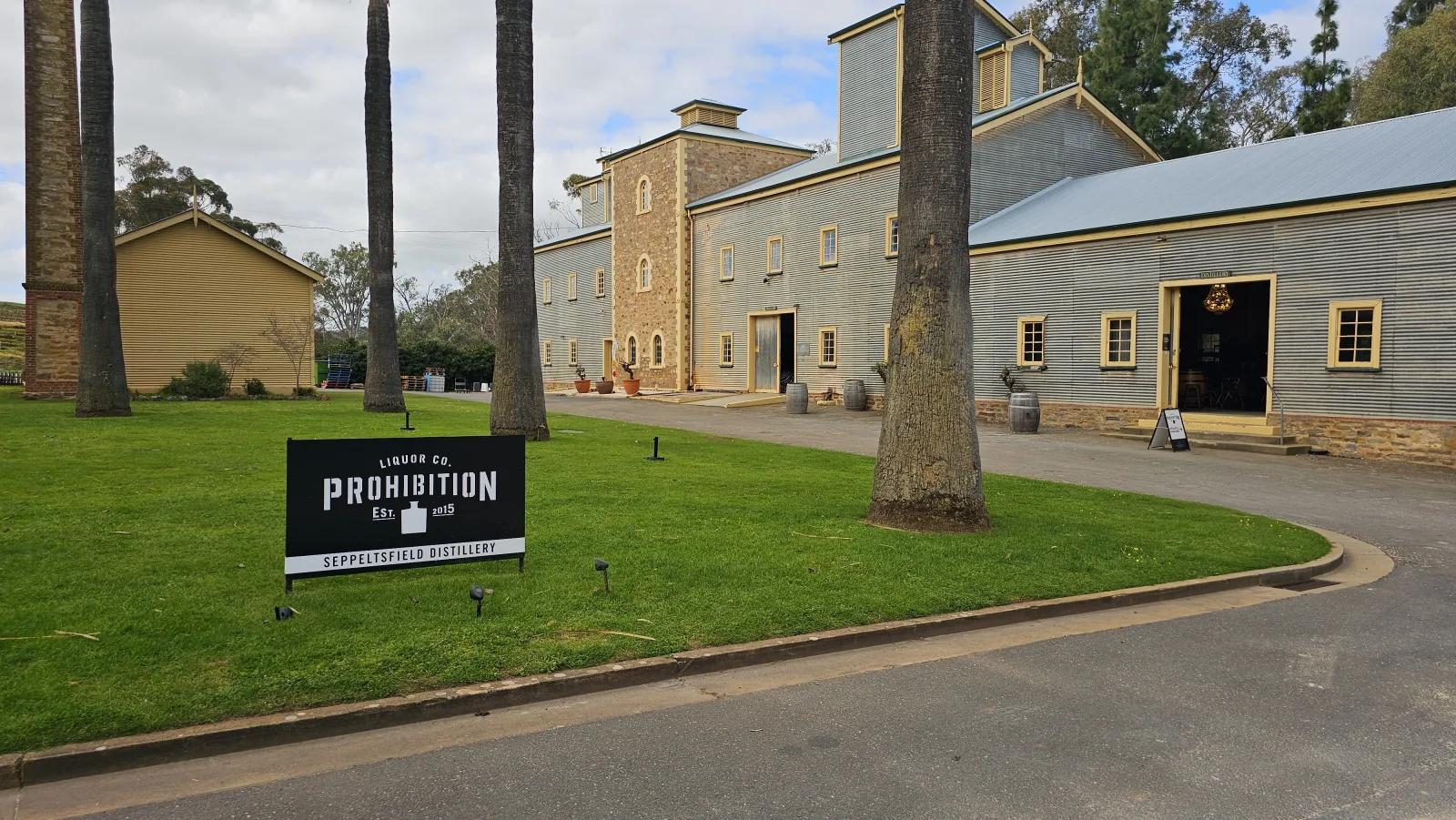Prohibition Liquor Co at Seppeltsfield